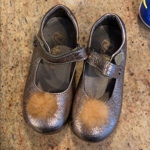 Brand new naturino bronze girls flats size 24